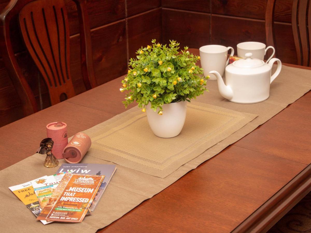 Lviv Suites At Shopena St. 4 Bagian luar foto